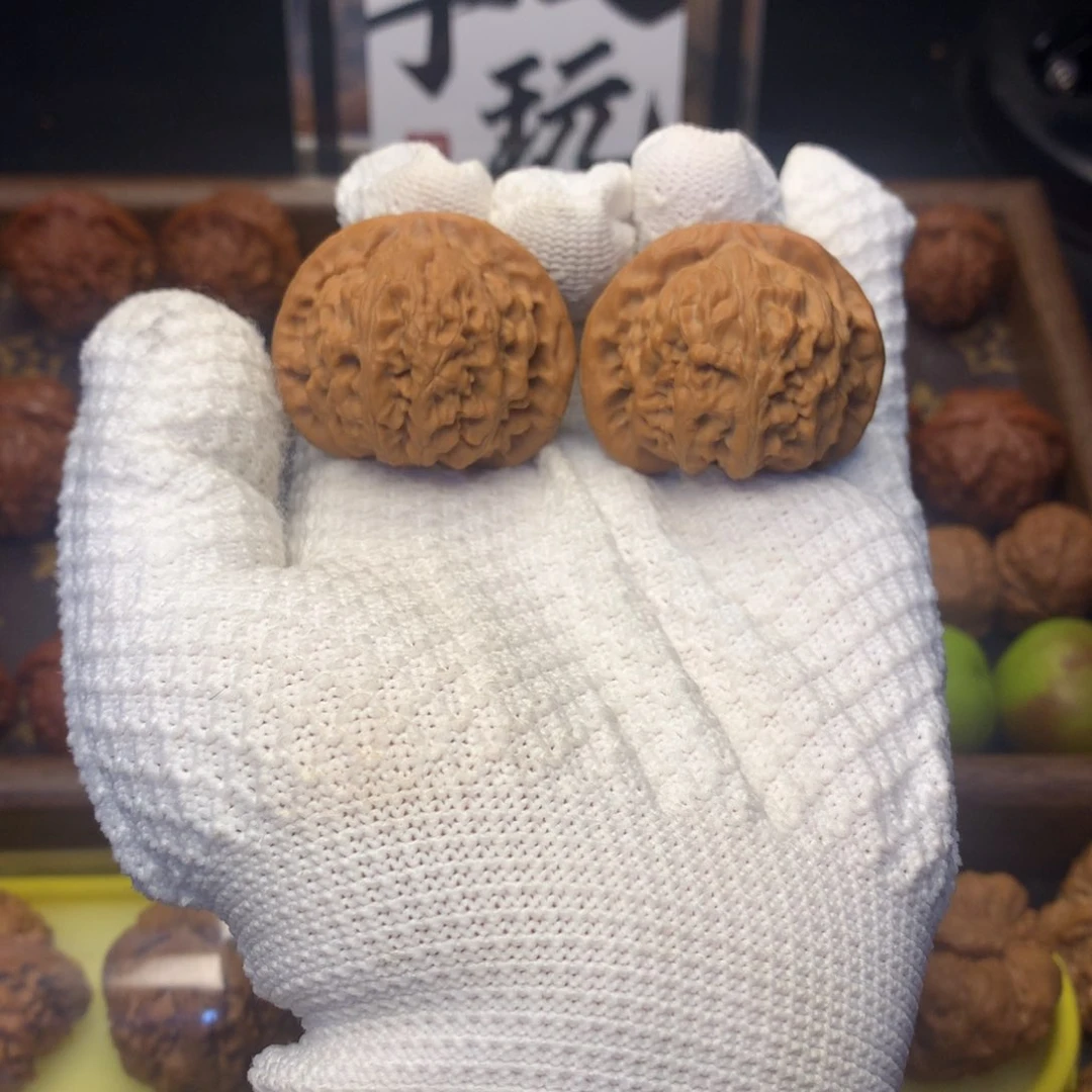 桃核把件40加微修宫灯