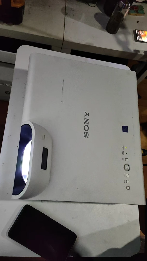 二手索尼短焦高清投影仪 运费到付
