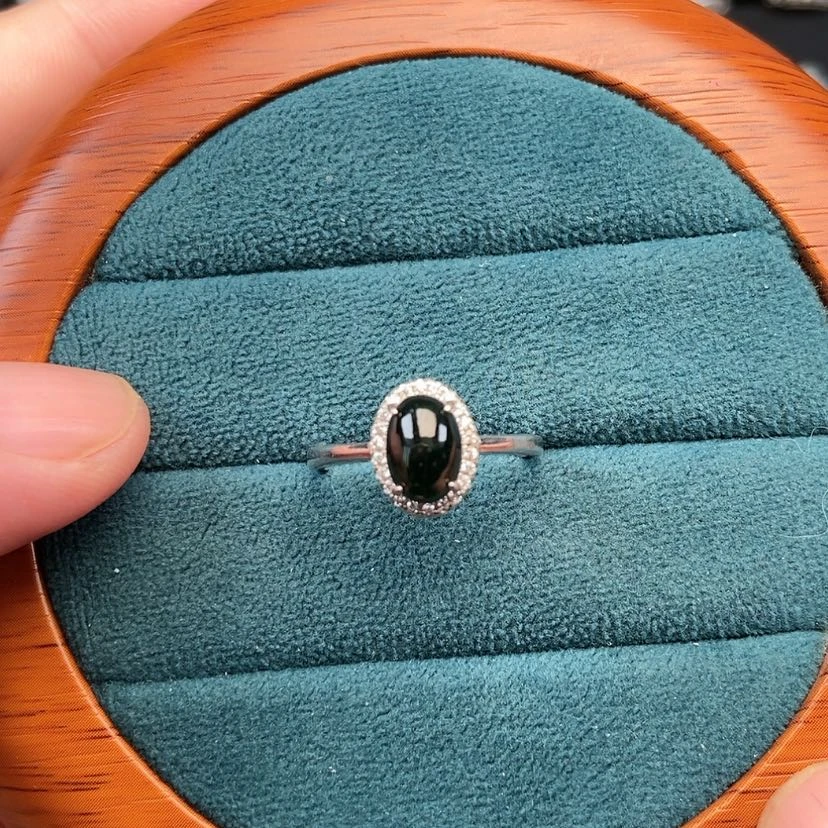 【闪购商品】翡翠戒指银S925镶嵌小*兮兮