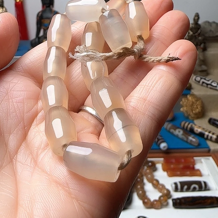 未镶嵌和田玉（糖玉）挂件刘*