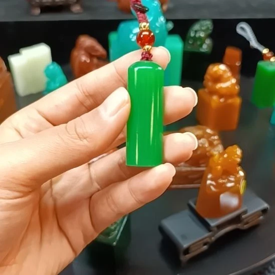 望***空印石寿山石雅安新绿