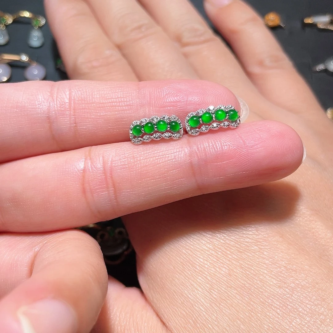 翡翠耳饰18K金镶嵌南非钻