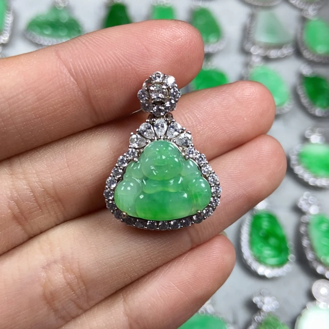 颈饰未镶嵌翡翠佛公