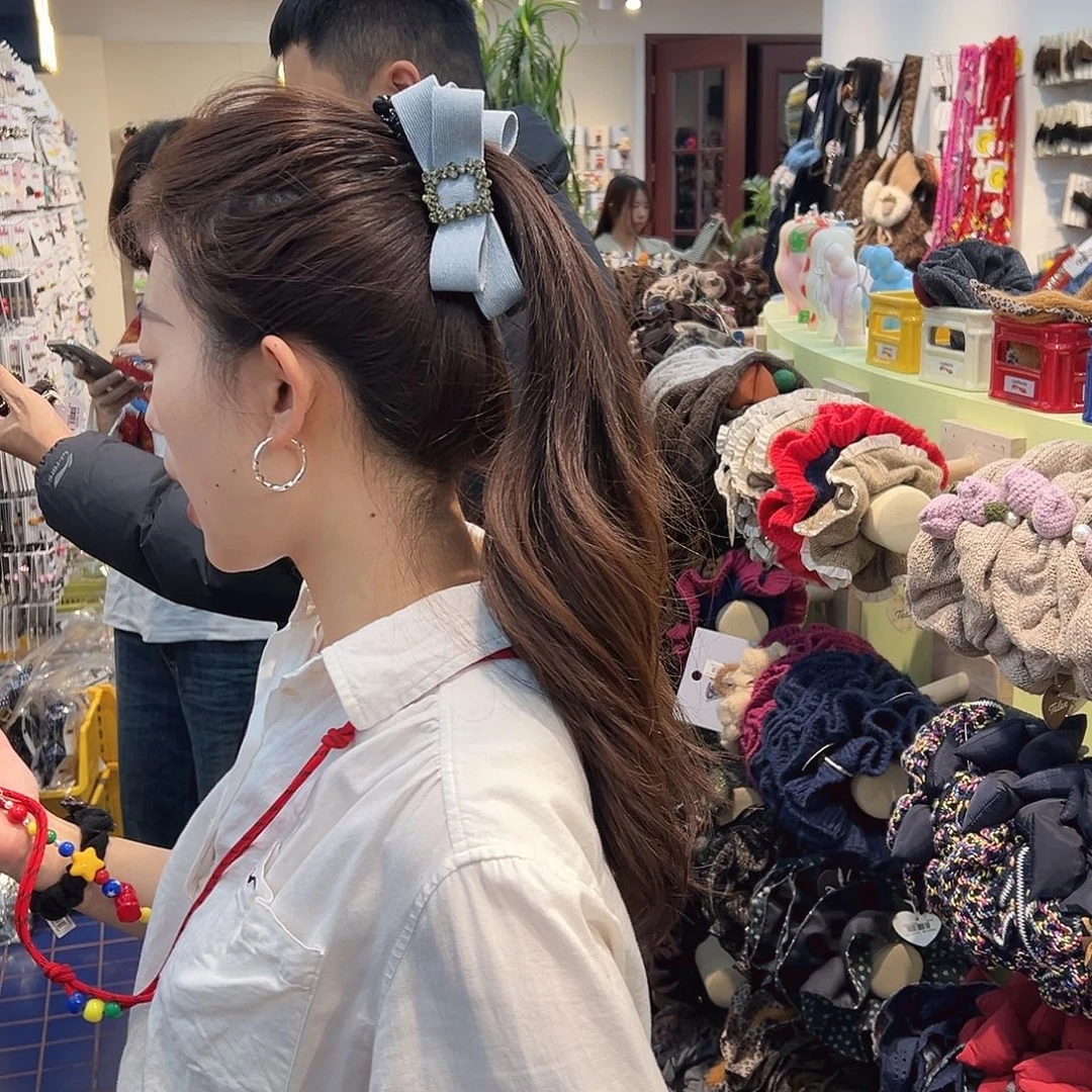 布艺铁合金蓝色大号香蕉夹