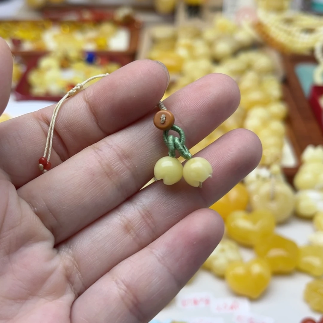 【闪购商品】未镶嵌蜜蜡裸石配饰