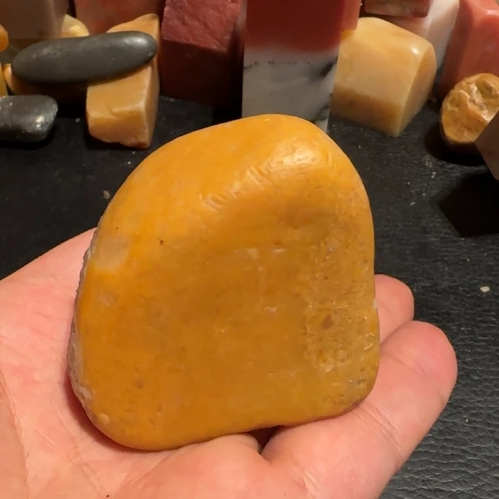 老挝石有*田黄原石，