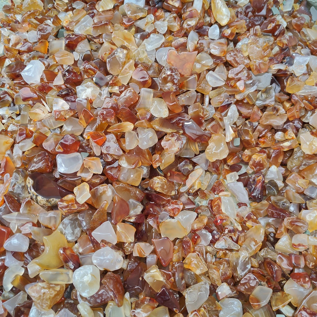 北红玛瑙天然玛瑙碎石