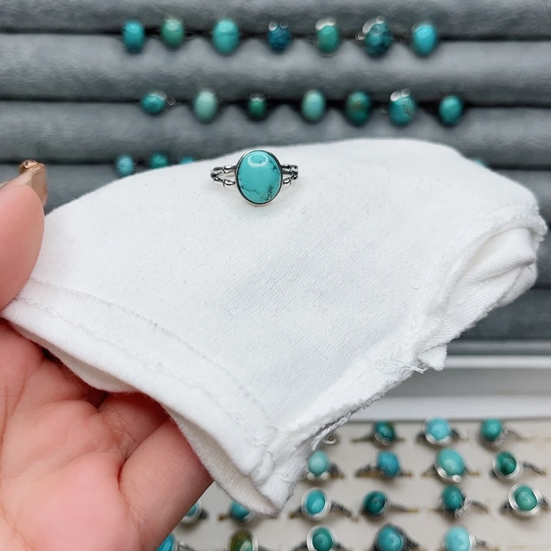 绿松石绿松石未镶嵌