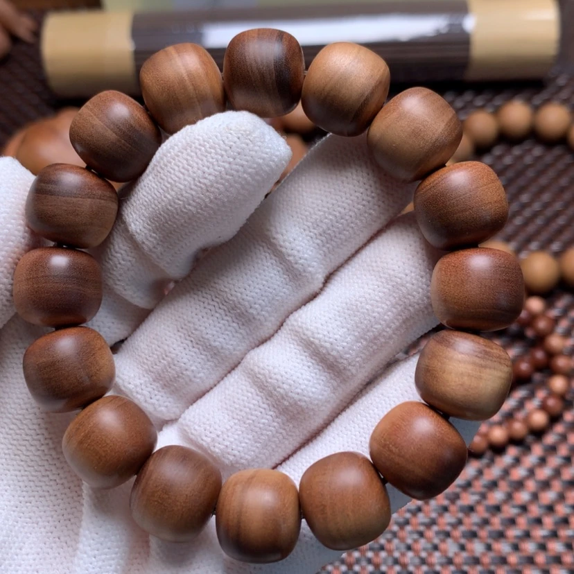 【闪购商品】檀香木手串/手链淡**13*14黑肉体验价