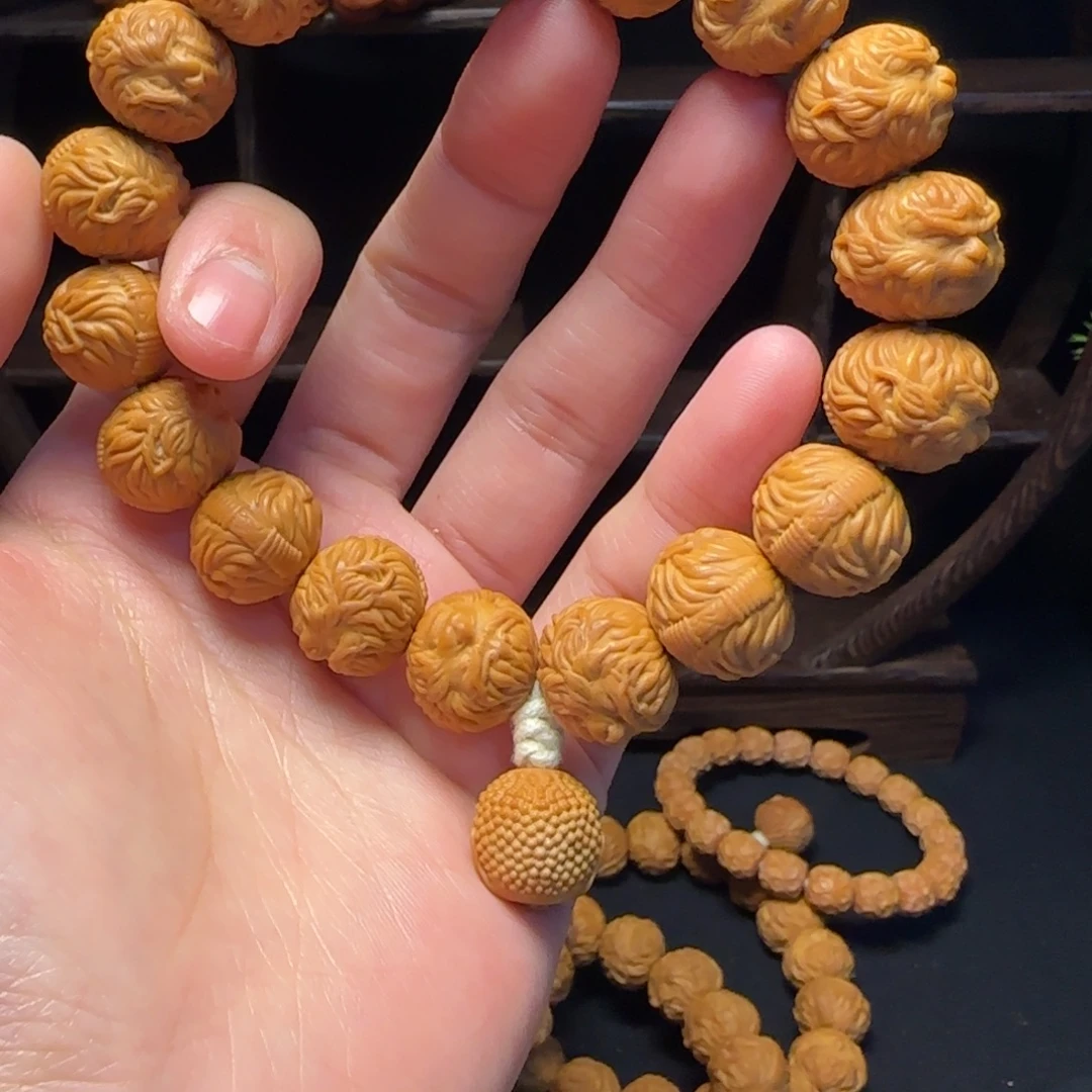 铁***蛋猴头核桃吊坠猴头