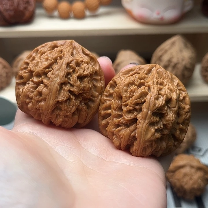 文玩核桃吊坠粗筋44有修