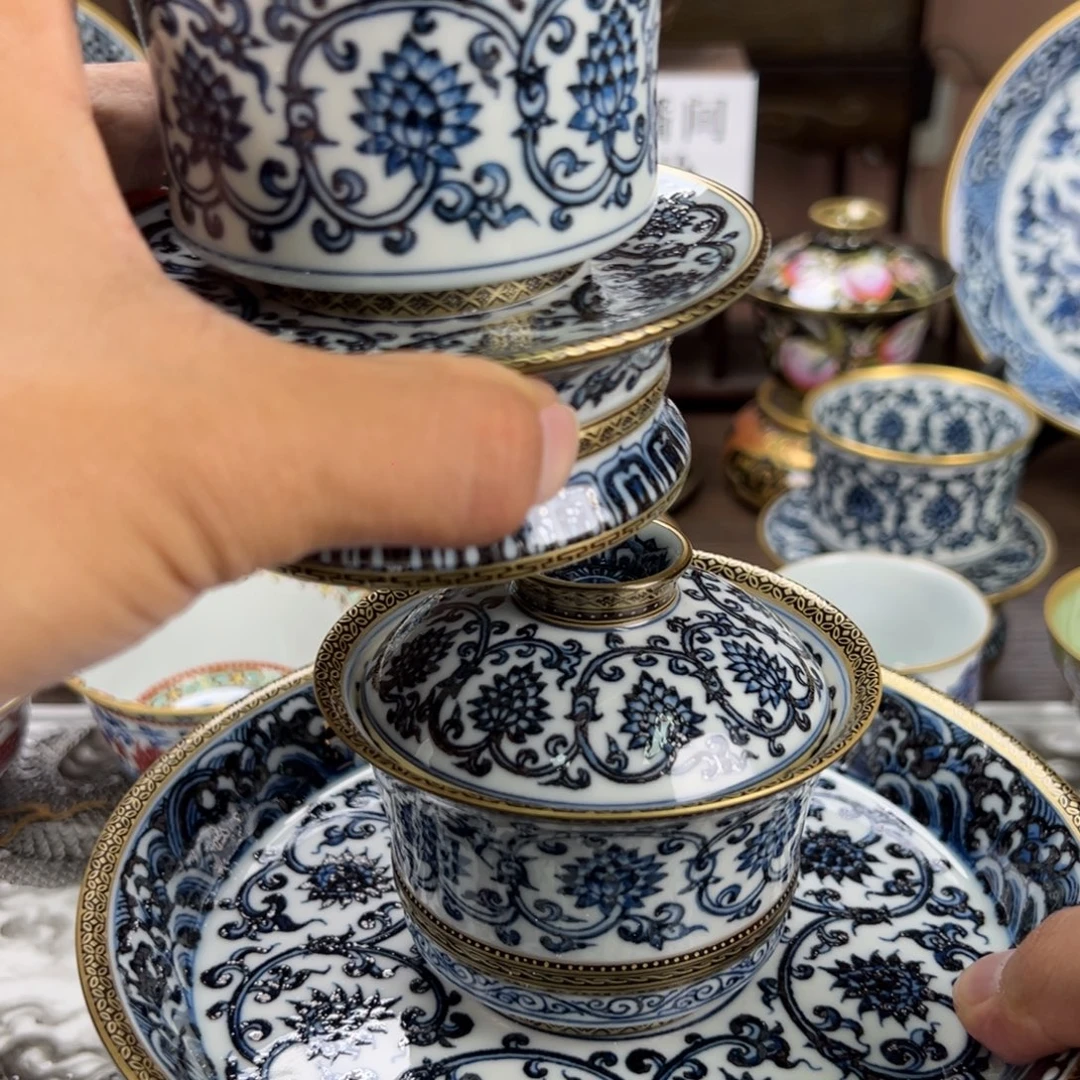 作***人景德镇手工手绘陶瓷