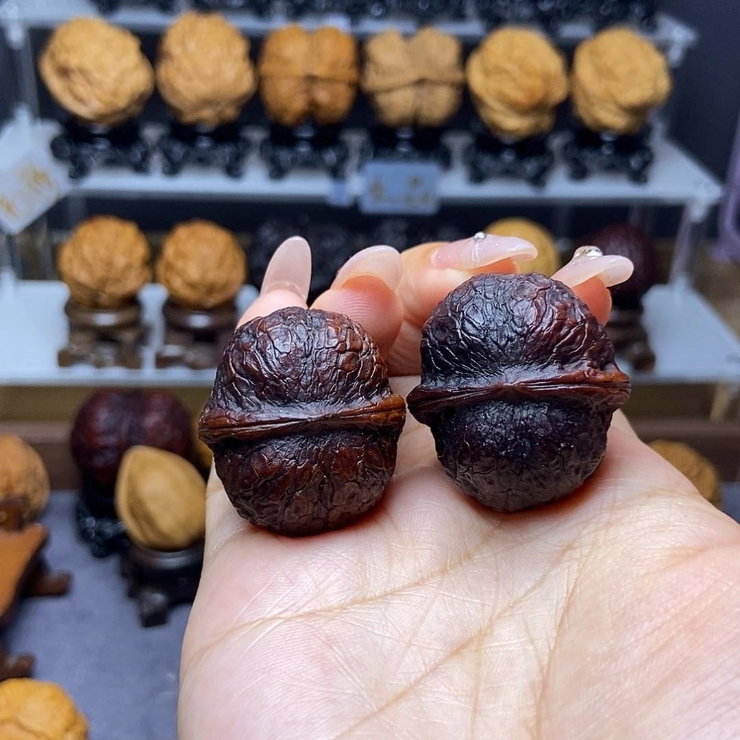 文玩核桃把件10…………32mm