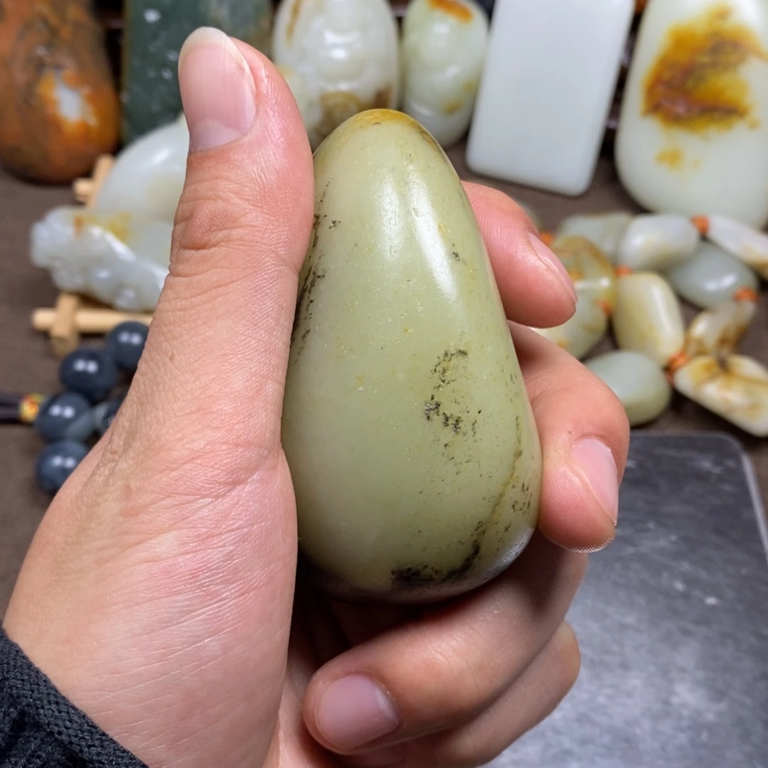 飞***黄和田玉未镶嵌挂件