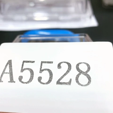 摆件请****哥摆件111111111111