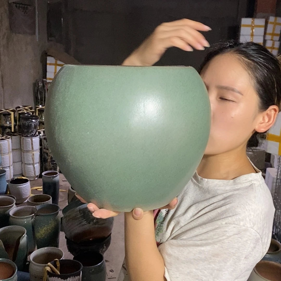正品20/23；bktfvnhgg