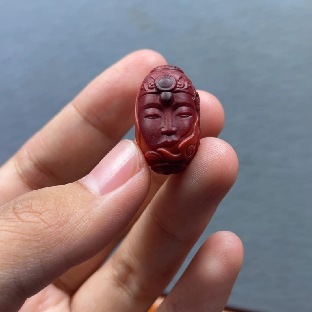 未镶嵌配饰南红玛瑙扎基拉姆