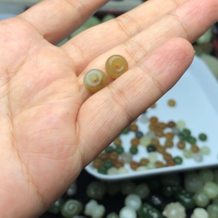 【闪购商品】和田玉未镶嵌颈饰%****%