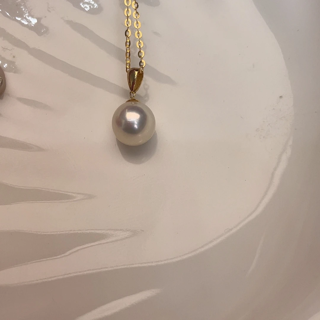 吊坠(赠链)海水珍珠18K金镶嵌