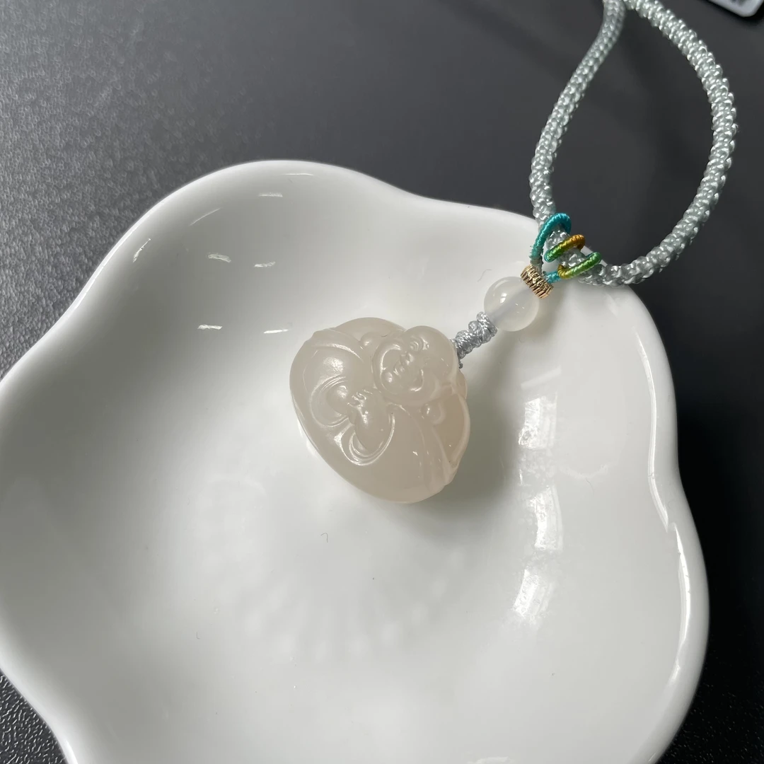 约21*18*9mm藕粉和田玉抱抱佛