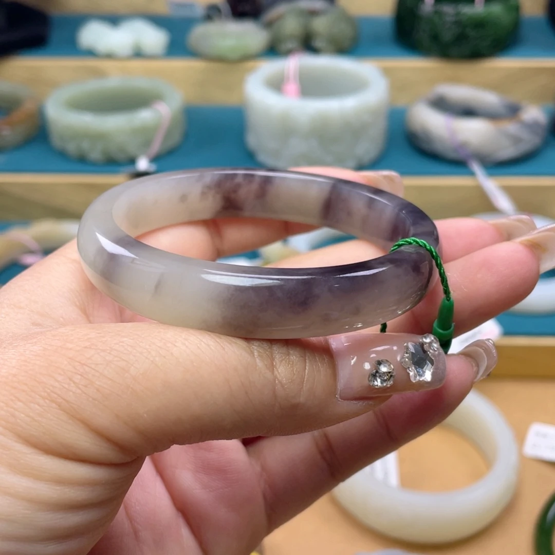 和田玉手镯未镶嵌50