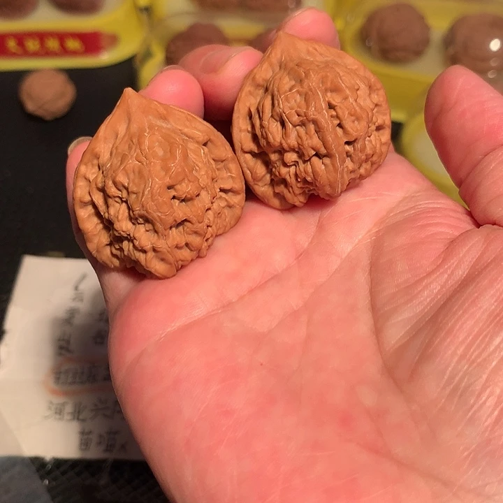 文玩核桃吊坠35尺聚宝盆