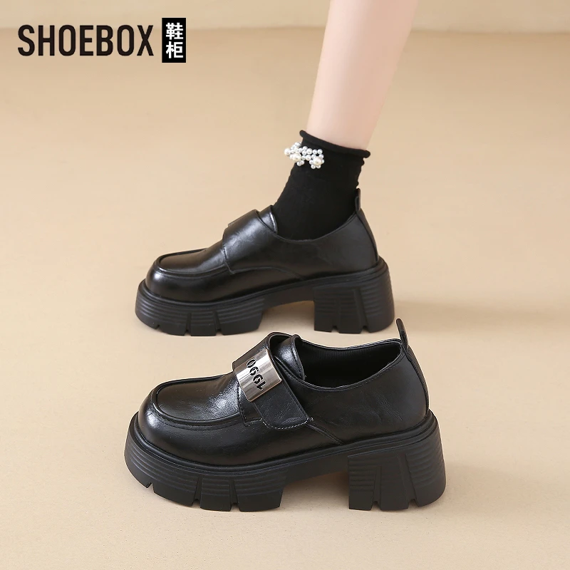 达芙妮集团旗下厚底小皮鞋女2025春爆款百搭休闲乐福鞋英伦风单鞋