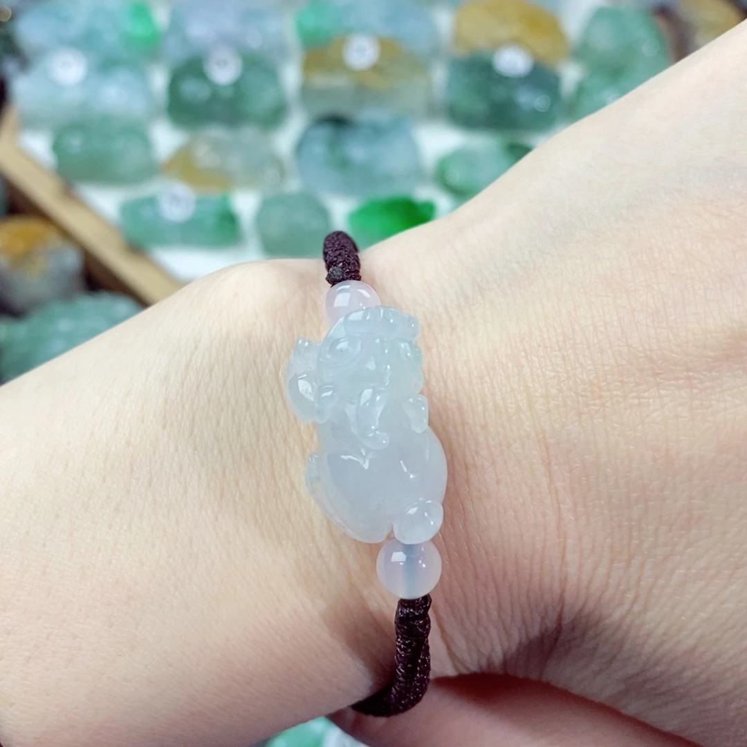 翡翠颈饰未镶嵌天然