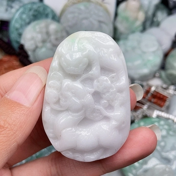 颈饰未镶嵌翡翠翡翠