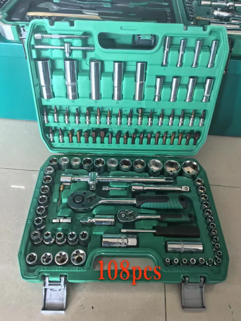 108件24齿汽修工具套装多功能套筒扳手组合套管修车