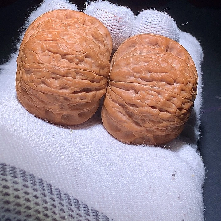 凡***尘文玩核桃把件627全品无修铁锤妹妹