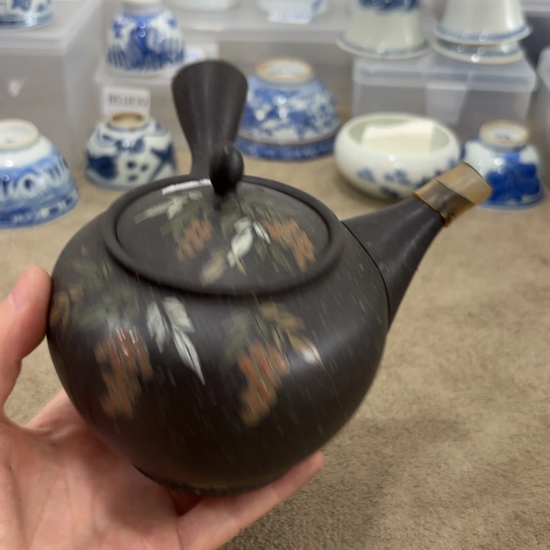 瓷片非常好看的花瓶