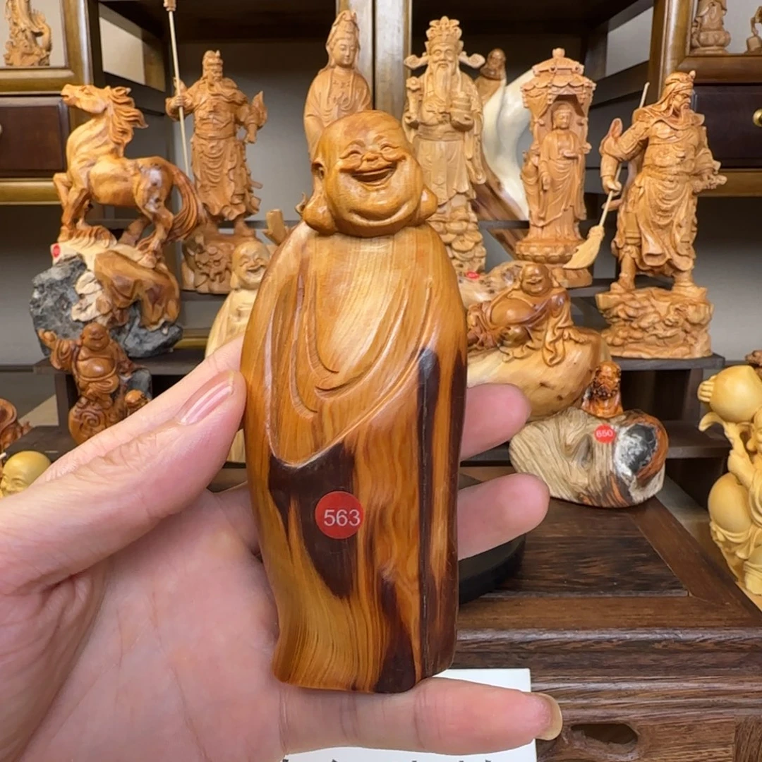 崖柏小木匠艺雕一物一拍