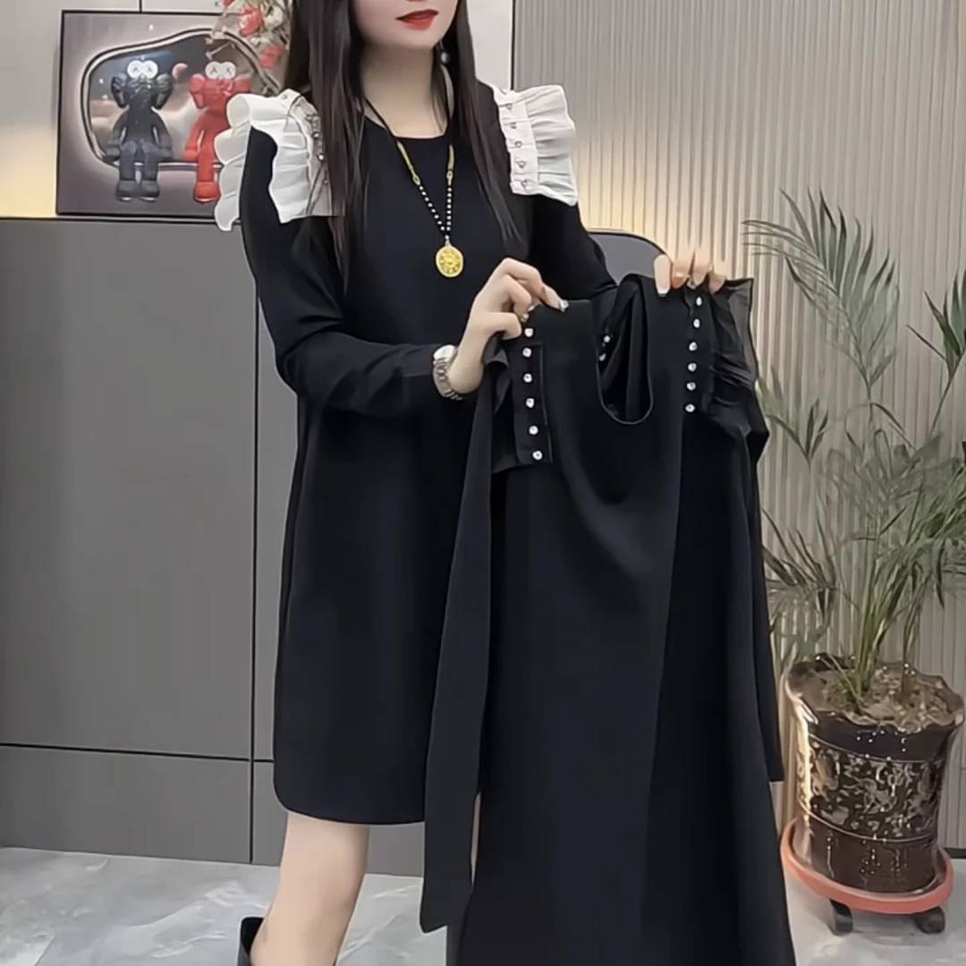 新款25春季宽松显瘦花边遮肚中长款洋气长袖菲边钻连衣裙时尚