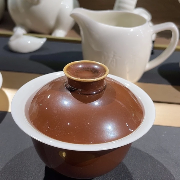 酱釉手工盖碗单只