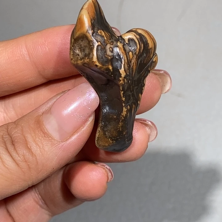 玛瑙/玉髓车挂合金牛*阳2