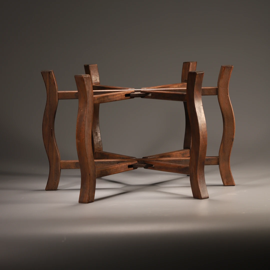 Lot22清代 硬木架子