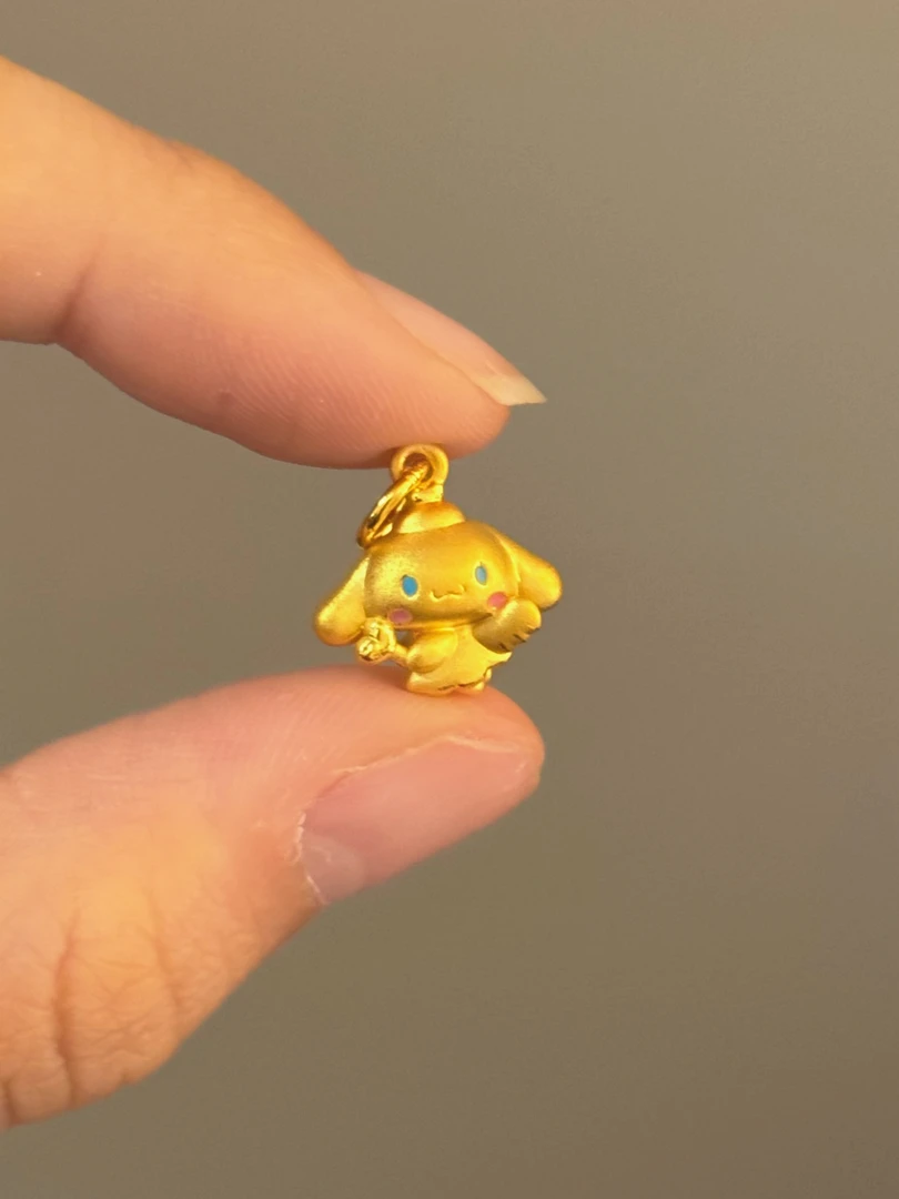 贝贝黄金 足金999 魔法棒玉金狗 珐琅彩 吊坠 102