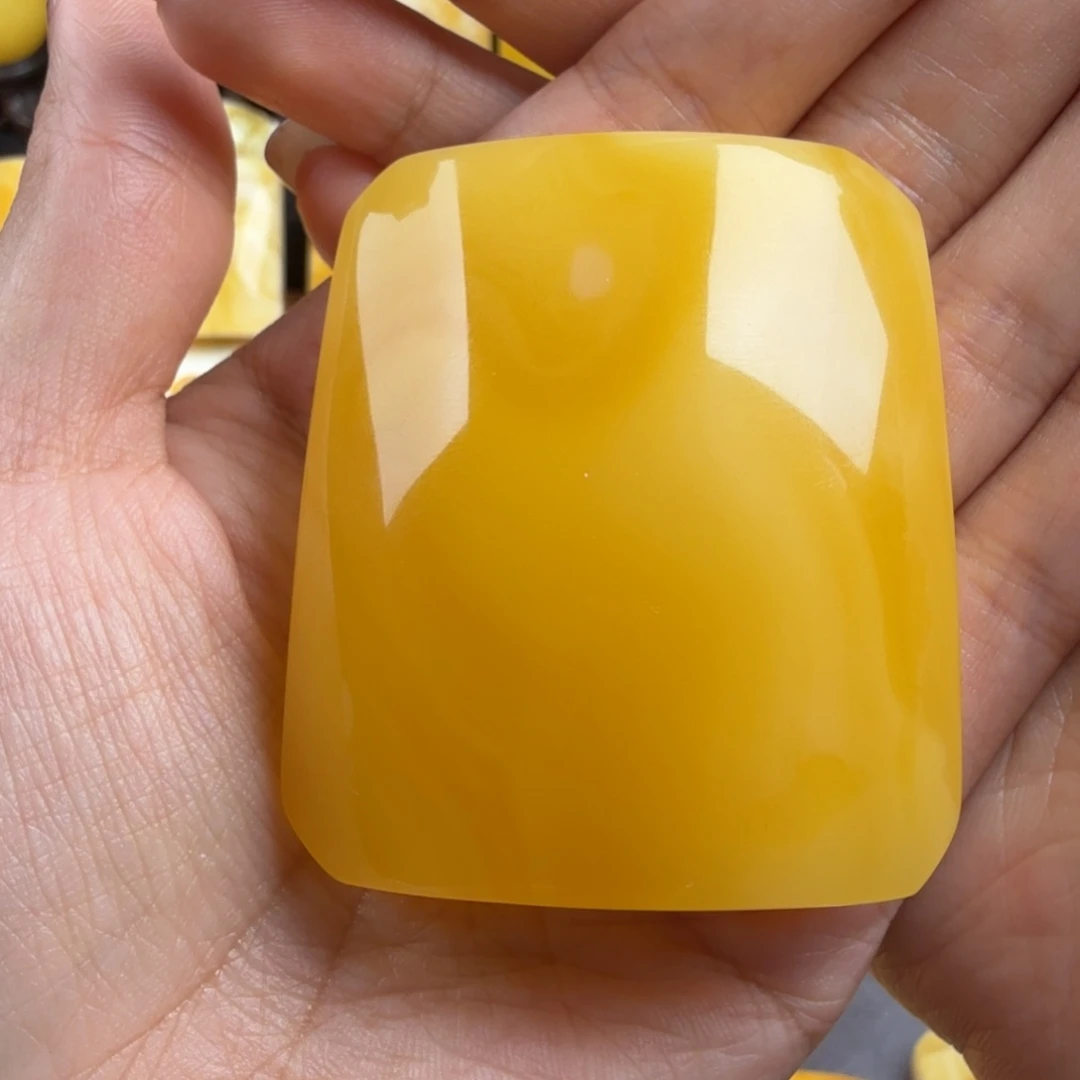 I***e琥珀未镶嵌颈饰纯天然琥珀蜜蜡无优化