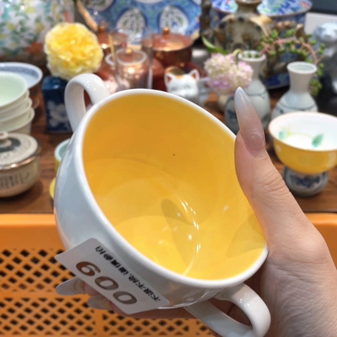 【闪购商品】瓷片重****。bnhtvtbrtmy