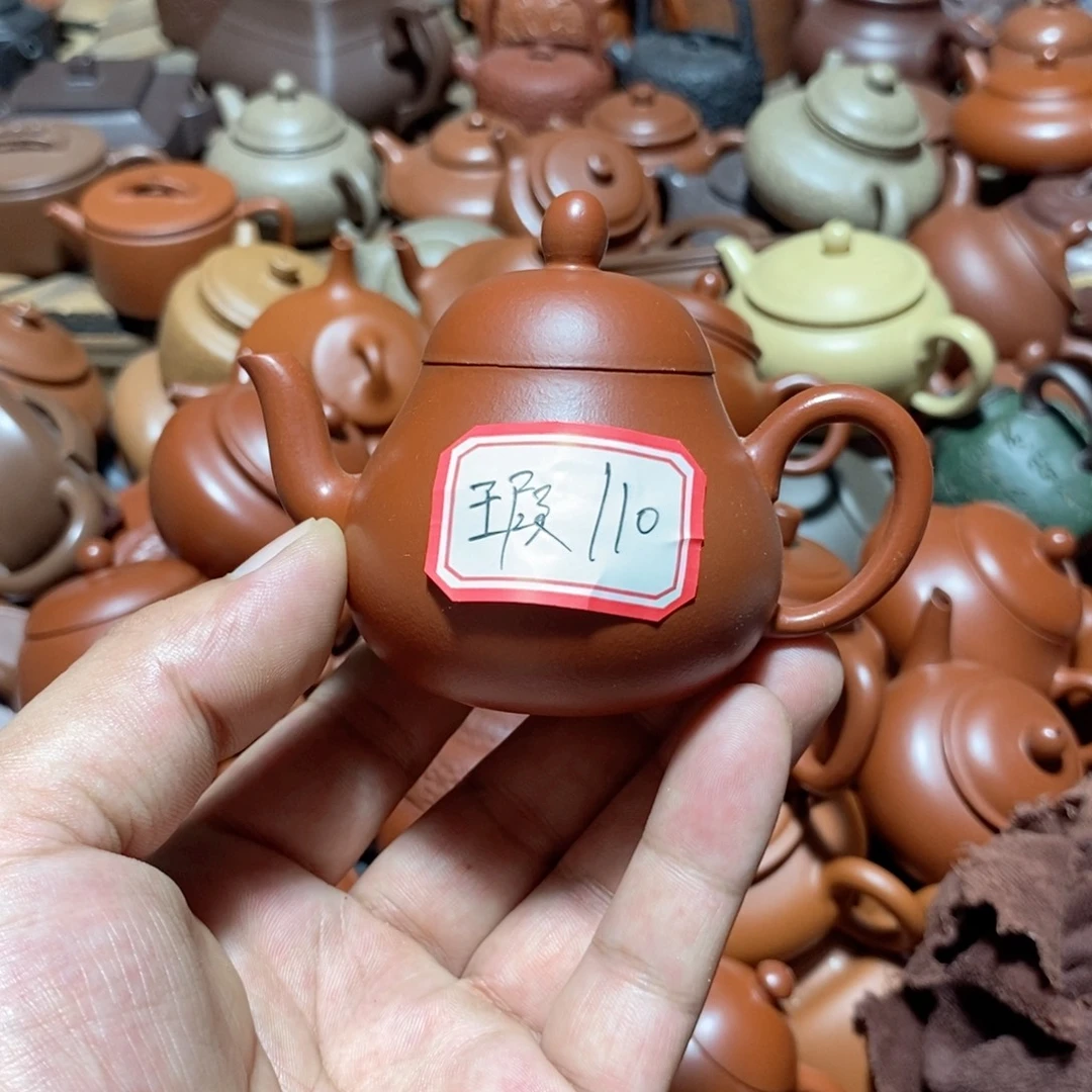 紫砂茶壶欢迎各位光临惠顾
