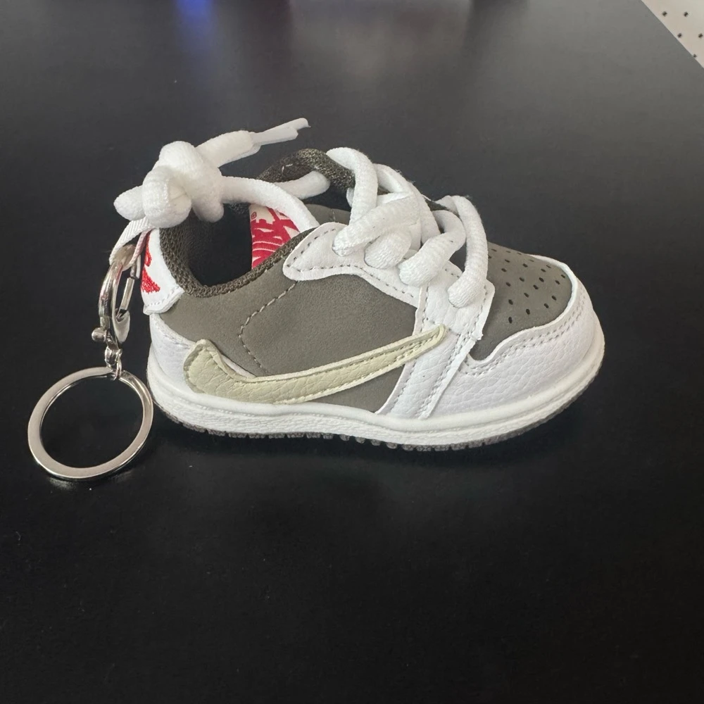 139JORDAN 定制小倒钩挂件（1 个）