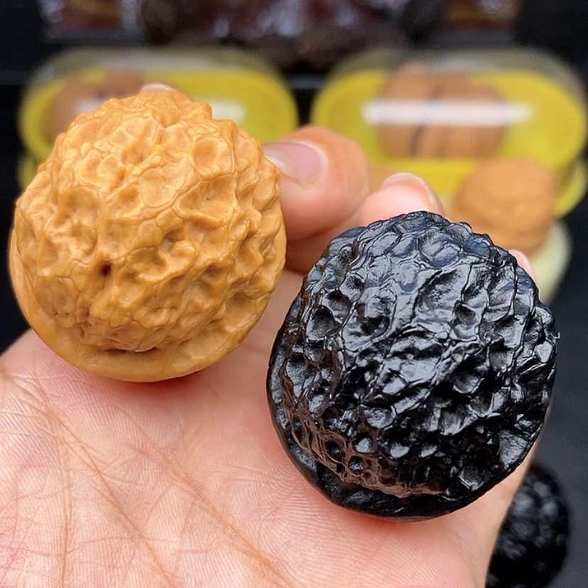 【闪购商品】文玩核桃手串39尺阴阳对铁绣球