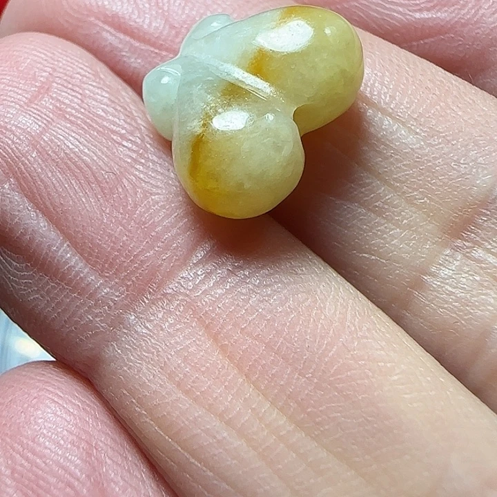 翡翠未镶嵌颈饰天然缅甸翡翠蝴蝶