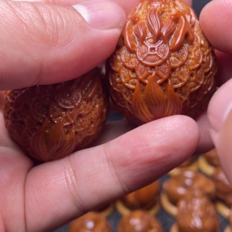 橄榄核手串/手链金币龙龟手球一对3.7左右
