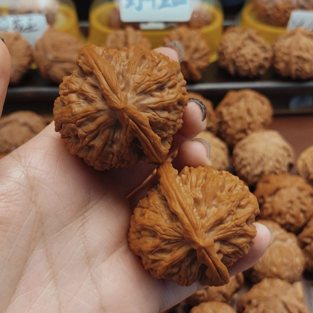 文玩核桃吊坠42全品金麒麟