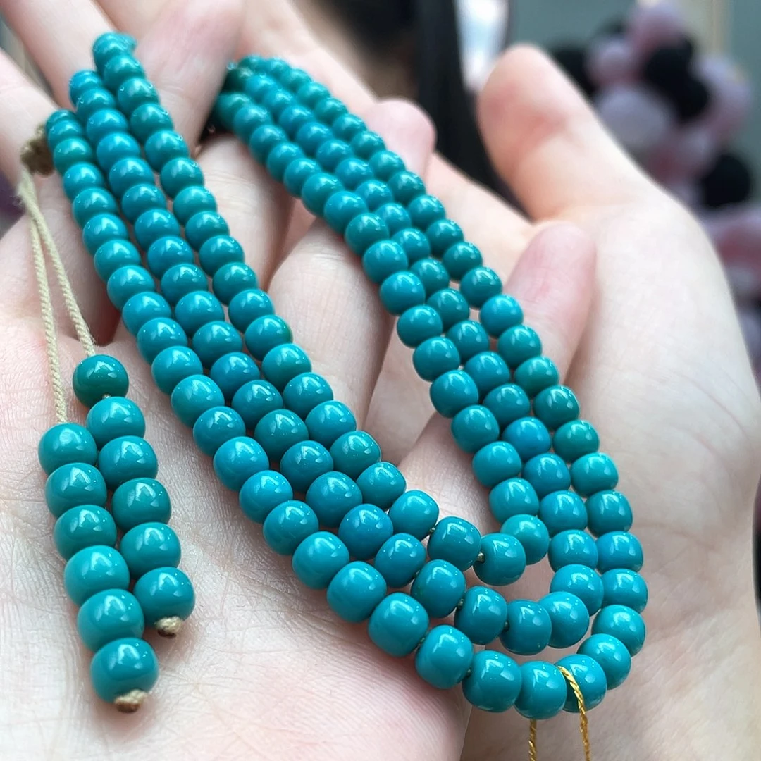 绿松石未镶嵌颈饰