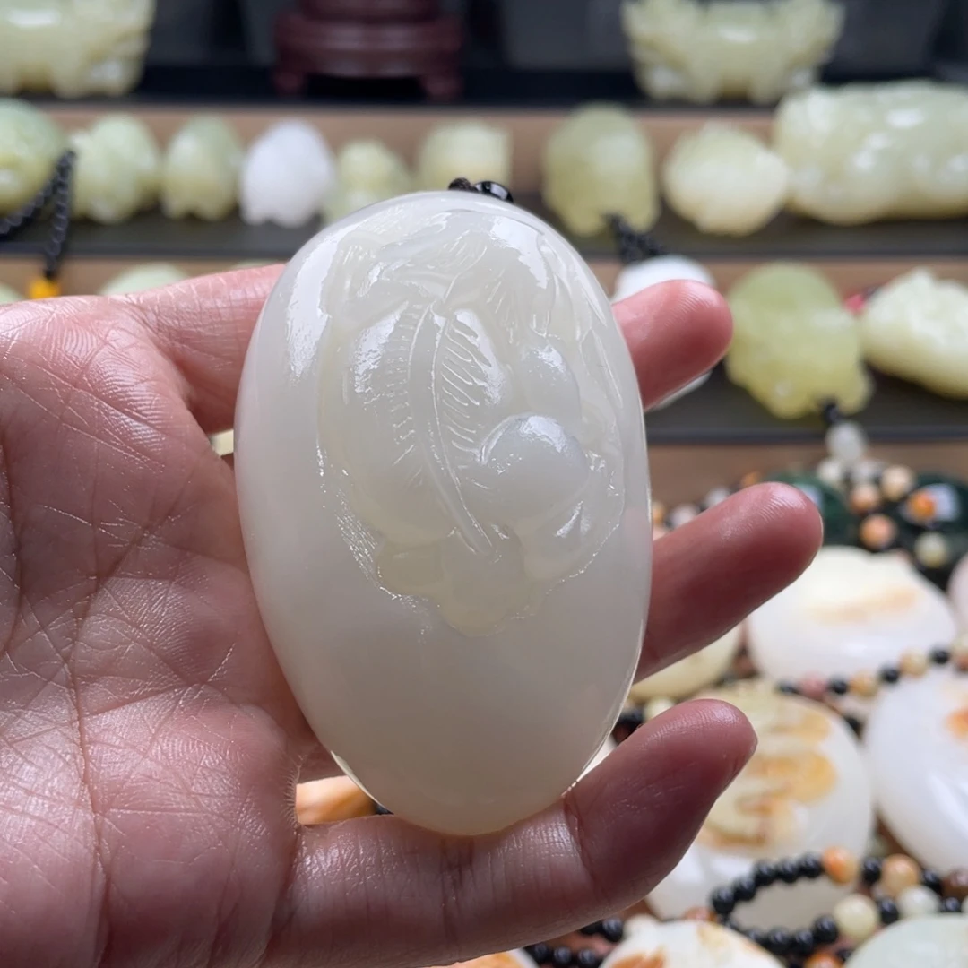阿***烽石材古青石手把件