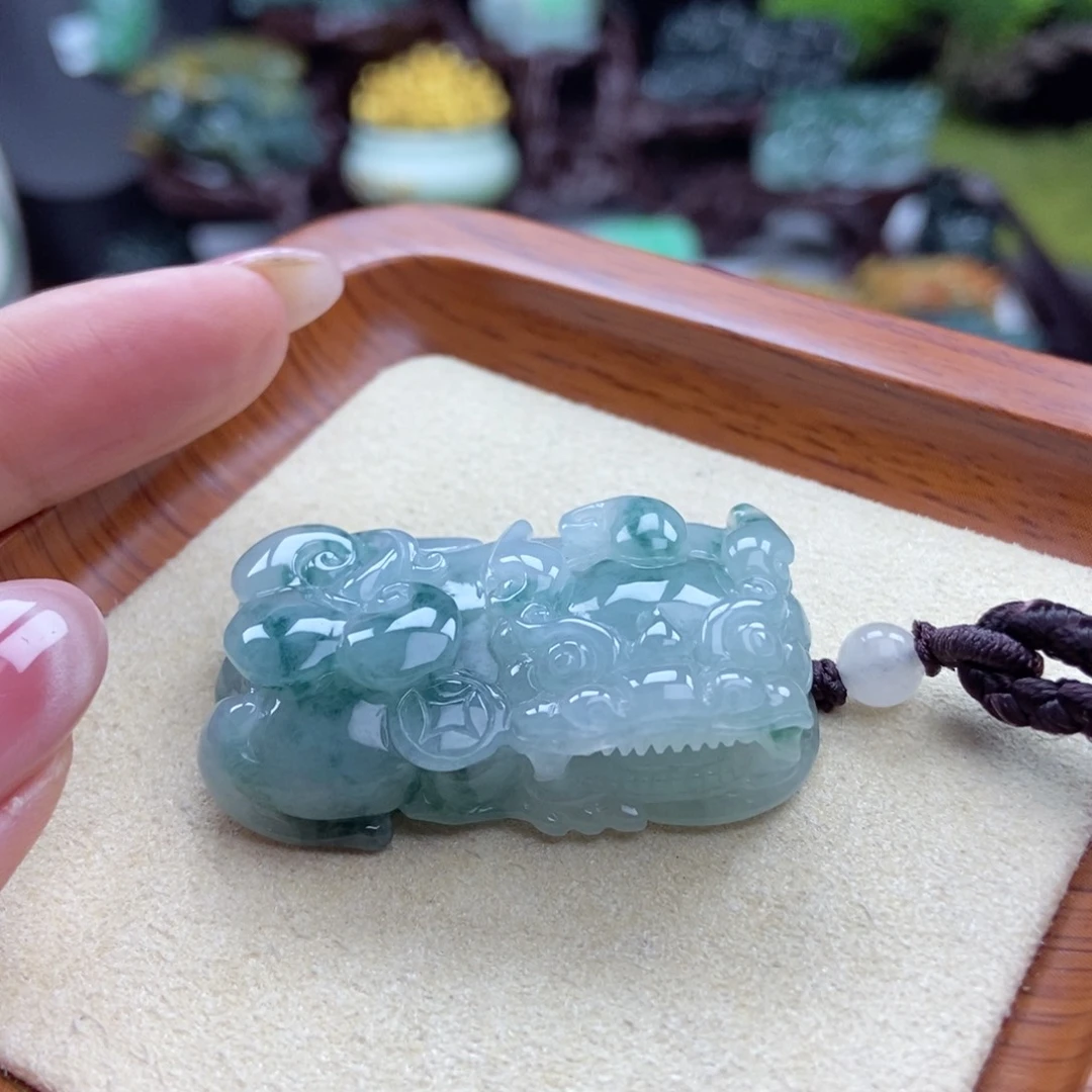 颈饰未镶嵌翡翠A27 冰胶飘花霸王貔貅