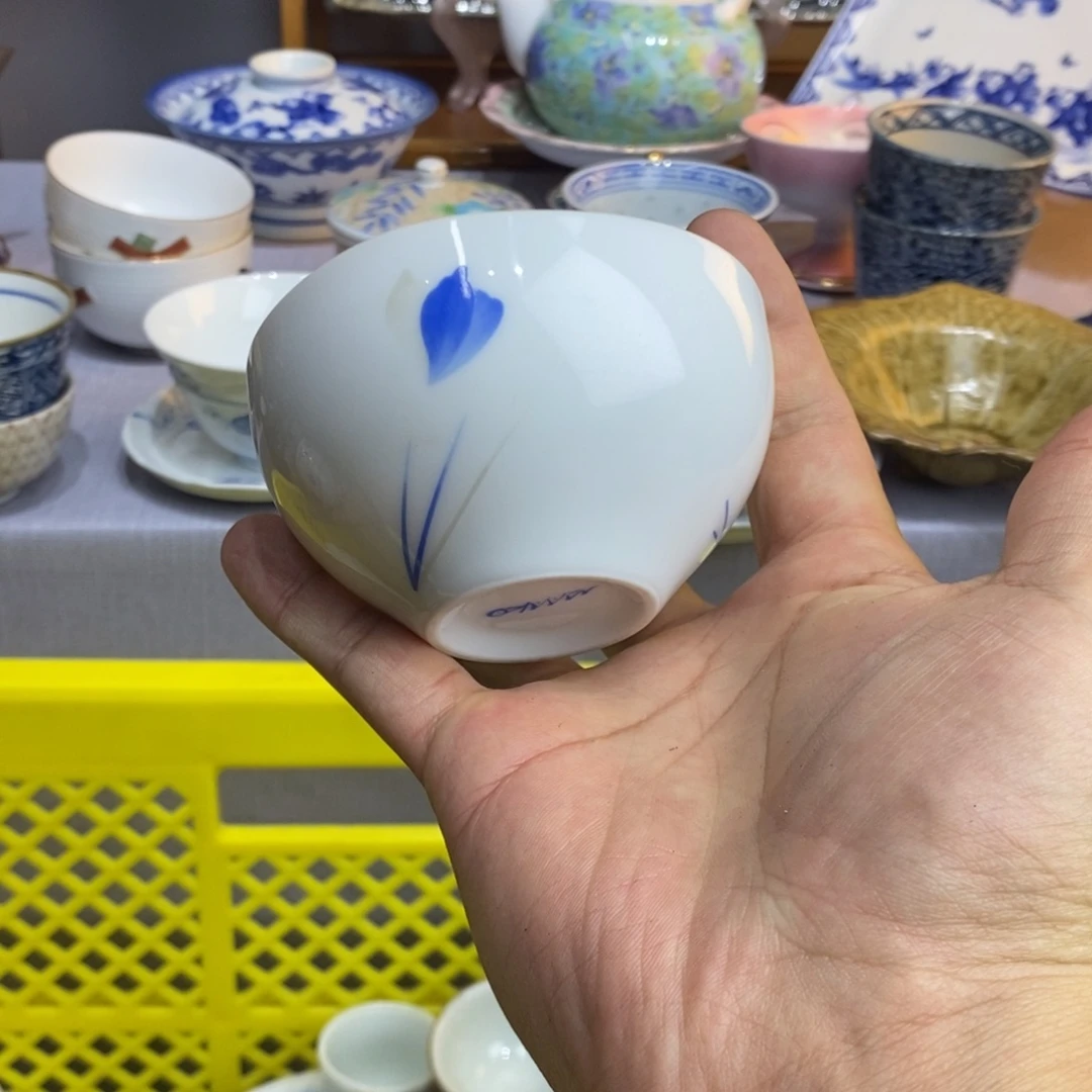 杨***~茶盏盘子都舔着了粉你